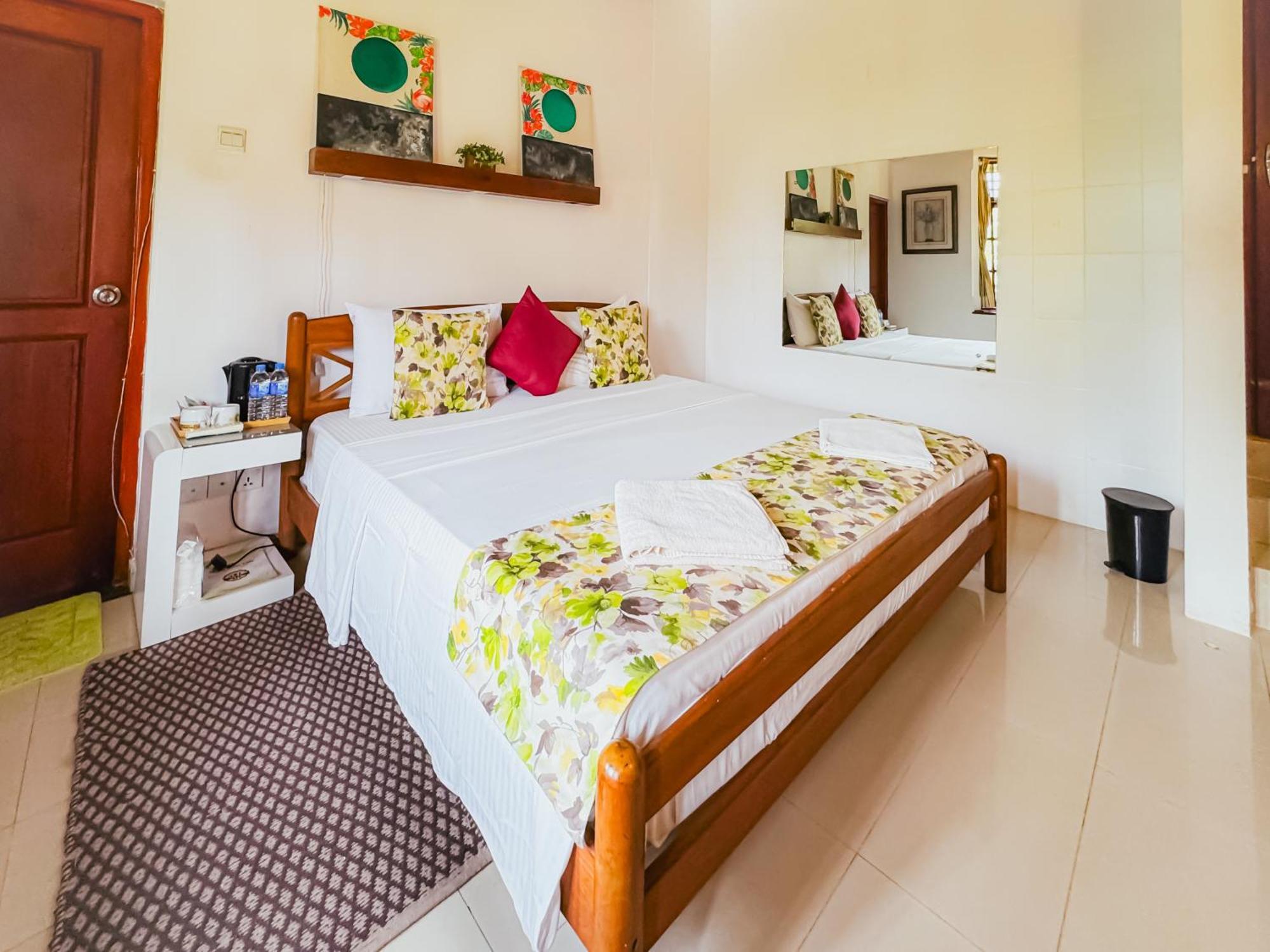 Airport Green Olive Villa Katunayaka Екстериор снимка