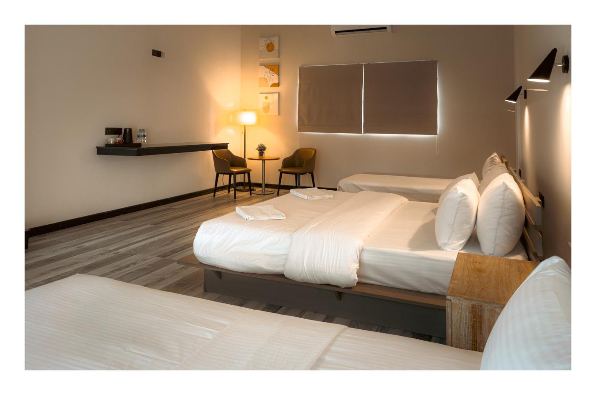 Airport Green Olive Villa Katunayaka Екстериор снимка
